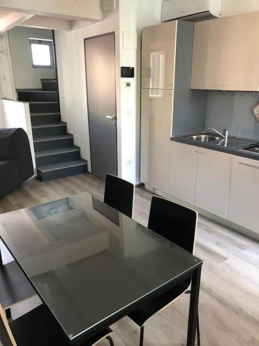 #Civico53 Una Piccola Suite Con Ogni Comfort Сан-Бенедетто-дель-Тронто Экстерьер фото